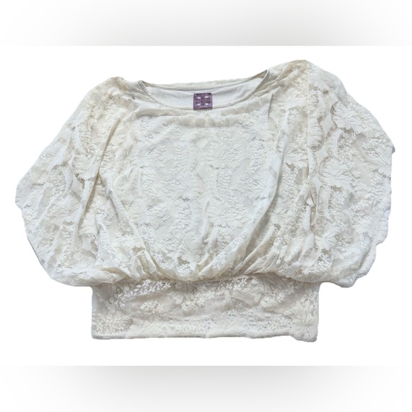 Free People Ivory Lace Boho Blouse Top XS Sheer Scalloped Hem Dolman Sleeve - Picture 7 of 13